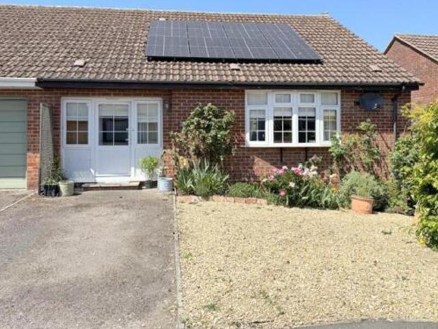 Bungalow for sale in Templecombe, Somerset