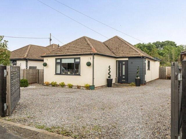 Bungalow for sale in Chilworth Old Village, Test Valley