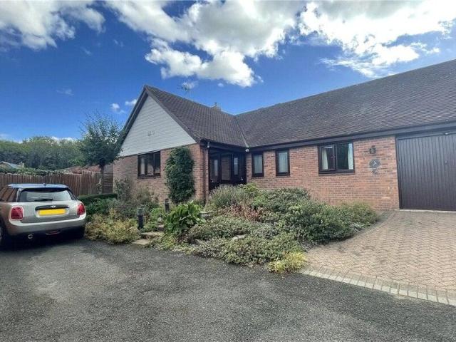 Bungalow for sale in Stratford-upon-Avon, Stratford-on-Avon