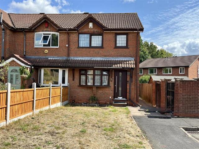 Bungalow for rent in Old Heath, West Midlands
