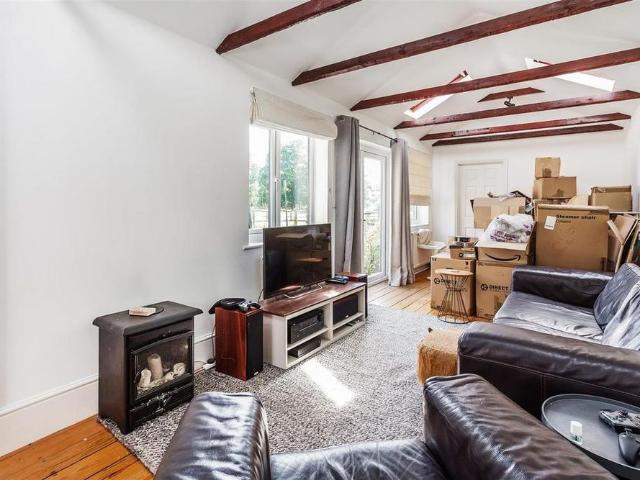 House for rent in Hillview, Surrey