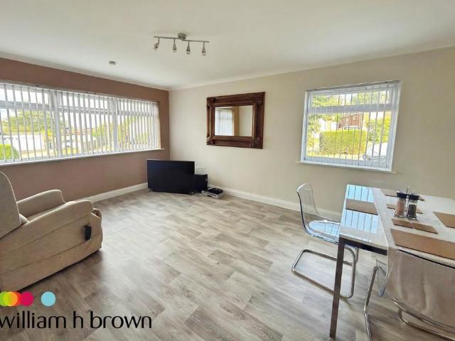House for rent in Frinton and Walton, Dale Hill
