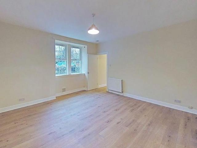 Bungalow for rent in Danderhall, Scotland