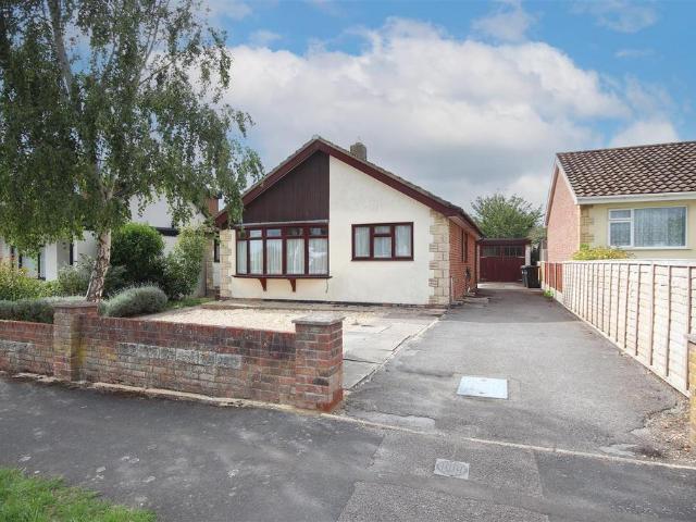 Bungalow for rent in Lymington, New Forest