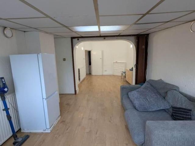 House for rent in South Hornchurch, Greater London