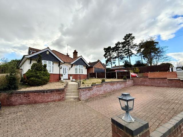 Bungalow for rent in Bixley, Eastbridge