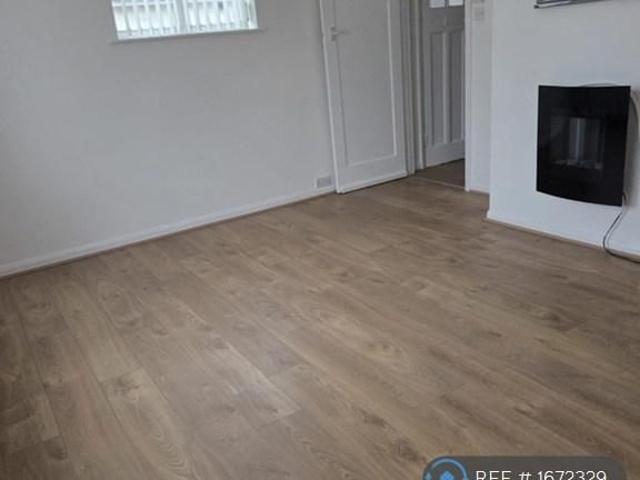 House for rent in London Borough of Hillingdon, Greater London