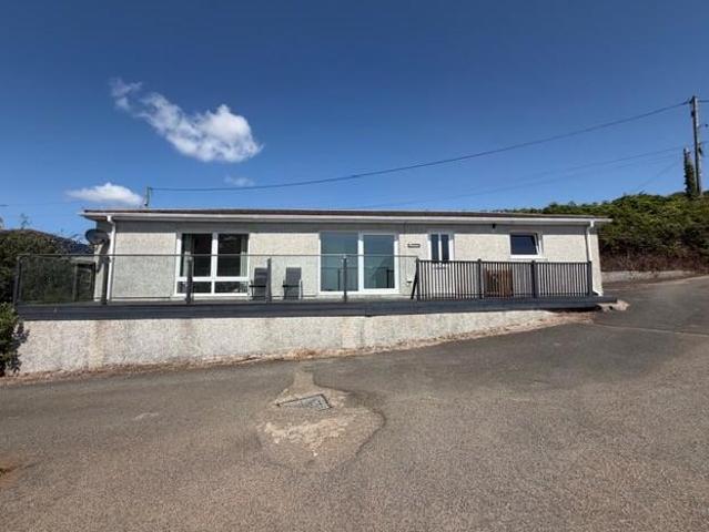 Bungalow for rent in Perranuthnoe, Cornwall