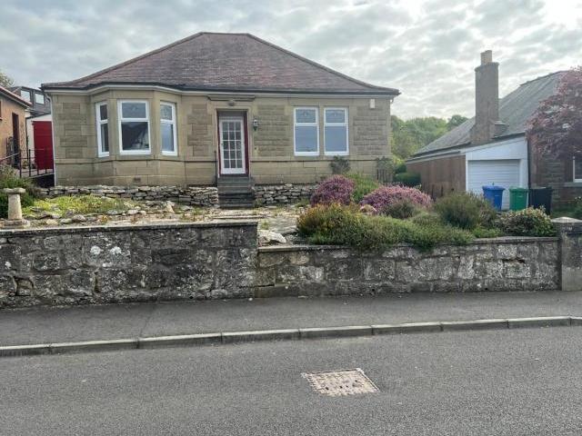 Bungalow for rent in Scotland
