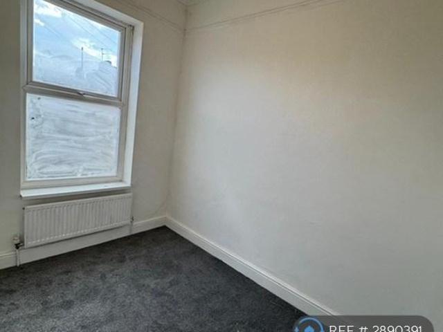 Bungalow for rent in Grangetown, Isle Of Man