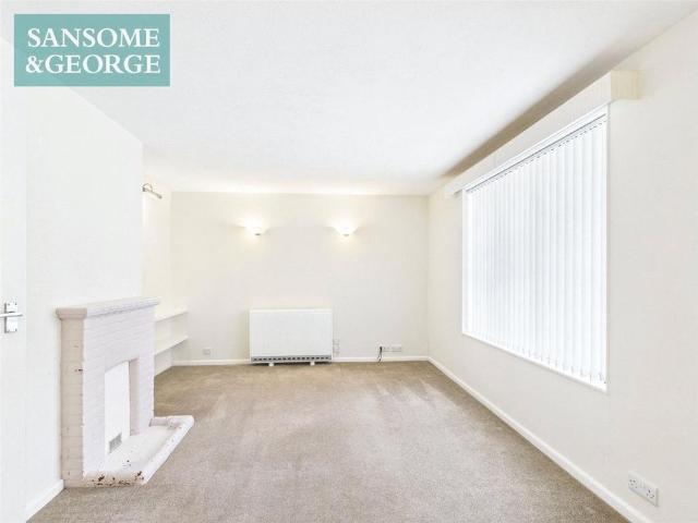 House for rent in Burghfield Common, West Berkshire