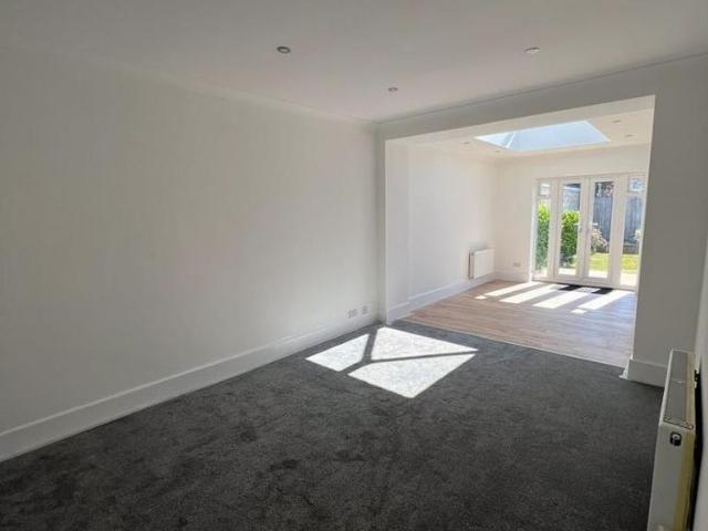 House for rent in Throop, Bournemouth