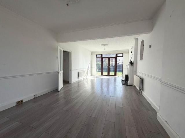 House for rent in London Borough of Barking and Dagenham, Greater London