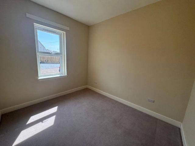 House for rent in Sewell, Scotland
