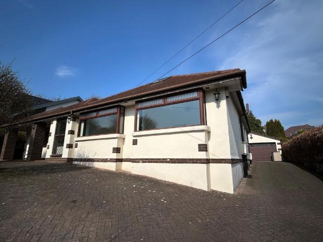Bungalow for rent in Grange, Caldy