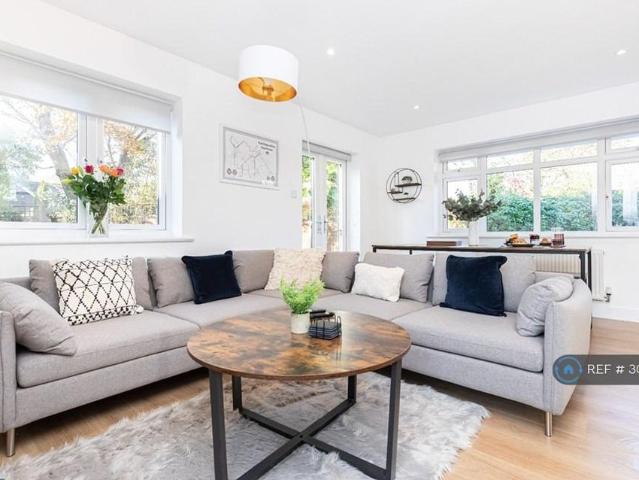 House for rent in Ashurst Bridge, Hampshire