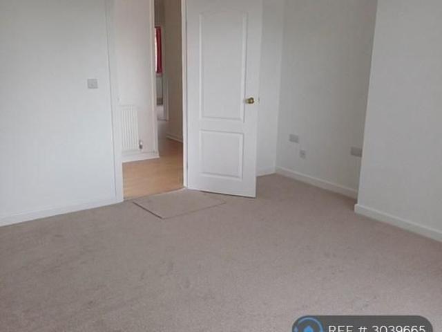 House for rent in Nangreaves, Wales