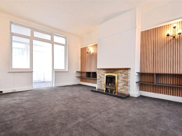 House for rent in Gidea Park, Greater London