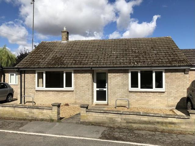 Bungalow for rent in Arrington, Cambridgeshire