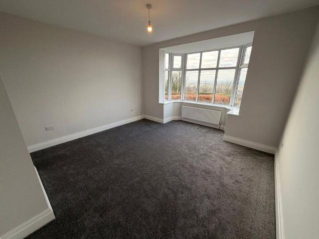 House for rent in Montcliffe, Lee Bank