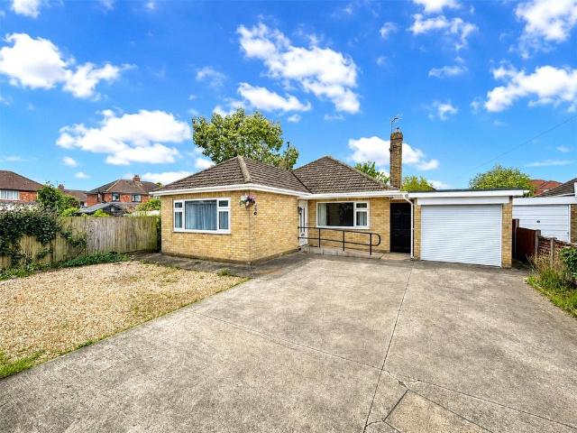 Bungalow for rent in Ashby De La Launde, Lincolnshire