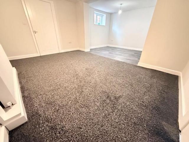 House for rent in Heath, West Yorkshire