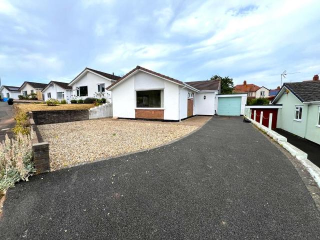 Bungalow for rent in Alcombe, Minehead