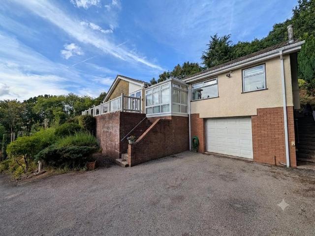 Bungalow for rent in Bassaleg, Wales
