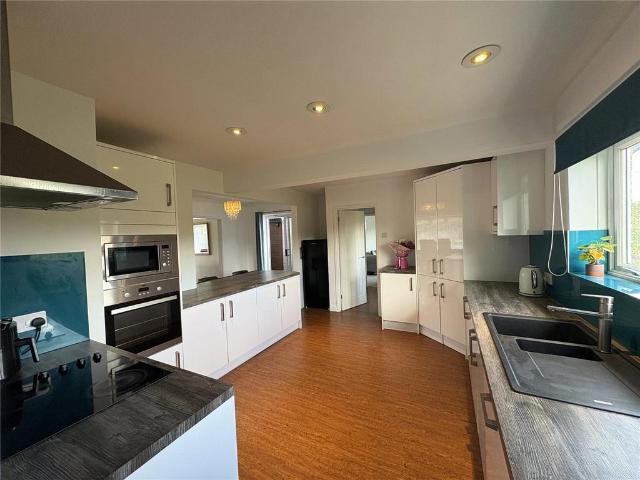 Bungalow for rent in Closworth, Somerset