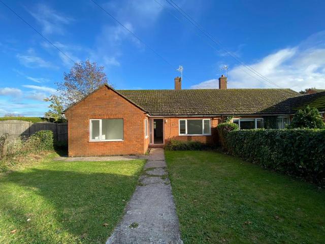 Bungalow for rent in Bridgefield, Kent