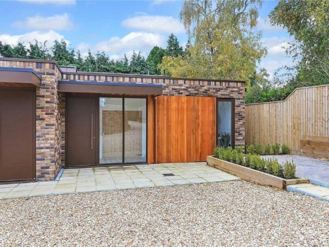 Bungalow for rent in Harestock, Isle Of Man