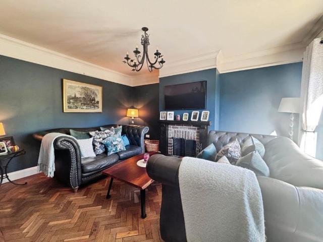 House for rent in Alton Barnes, Essex