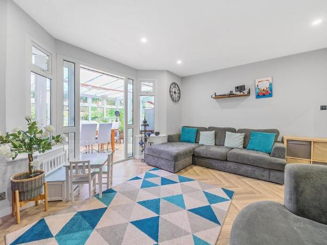 House for rent in Northwood, Greater London