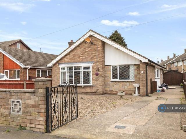 Bungalow for rent in Immingham, North East Lincolnshire