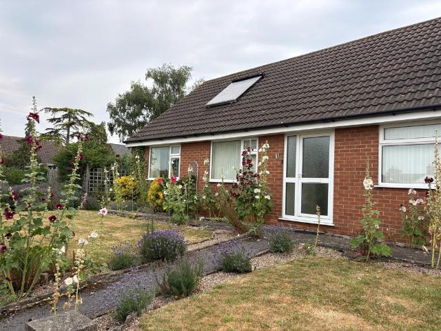 Bungalow for rent in Harby, Brentingby