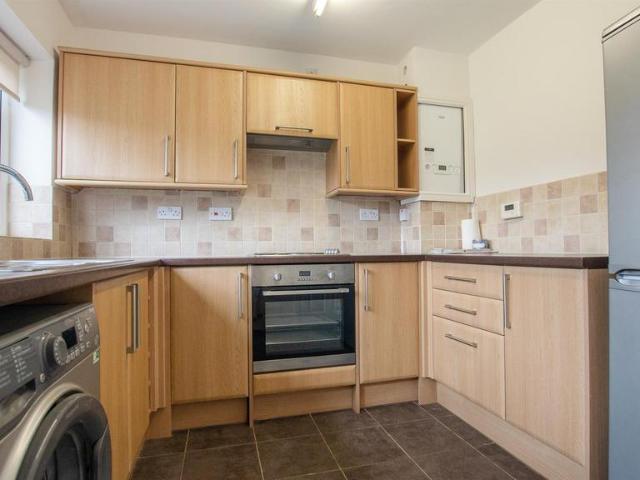 Bungalow for rent in High Field, York