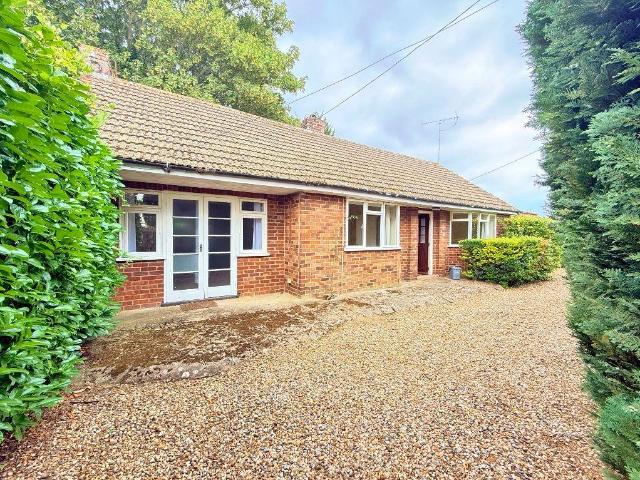 Bungalow for rent in Chedburgh, Suffolk