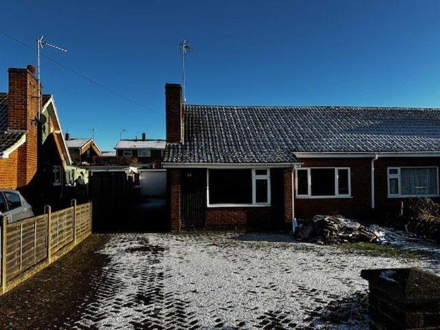 Bungalow for rent in Brambleside, Kettering