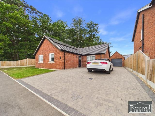 Bungalow for rent in Witham St Hughs, Ashby De La Launde