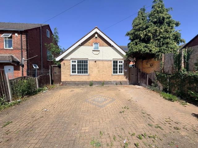 Bungalow for rent in Normanton, East Midlands
