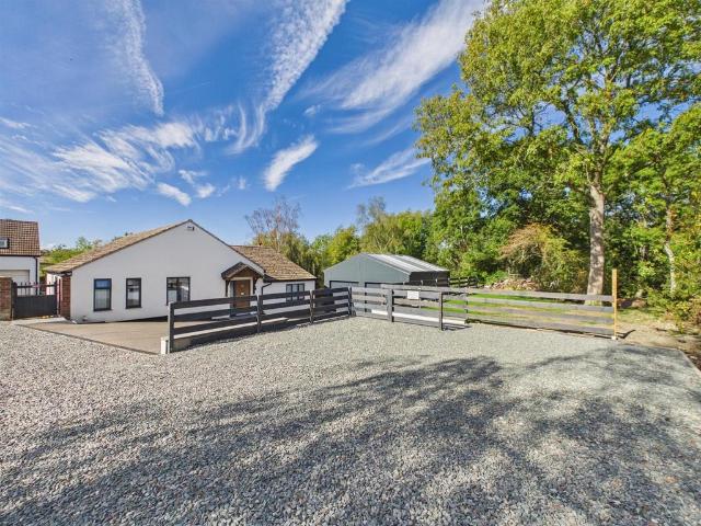 Bungalow for rent in Darlingscott, Stratford-on-Avon