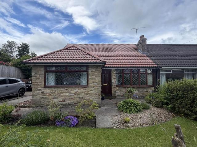 Bungalow for rent in Shaw and Crompton, Pendock