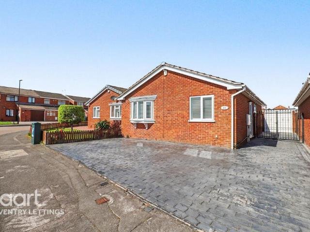 Bungalow for rent in Woodway Park, Isle Of Man