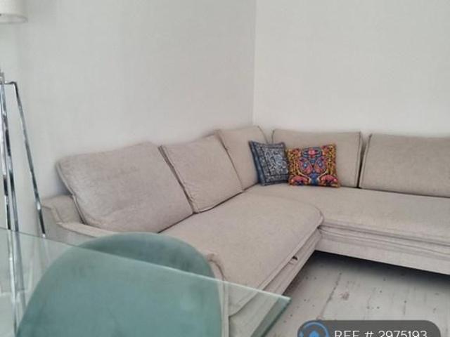 House for rent in Potters Bar, Hertfordshire