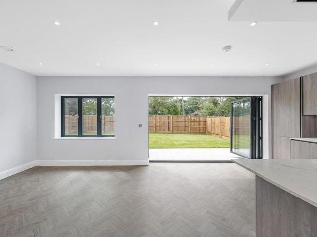 House for rent in Gidea Park, Greater London