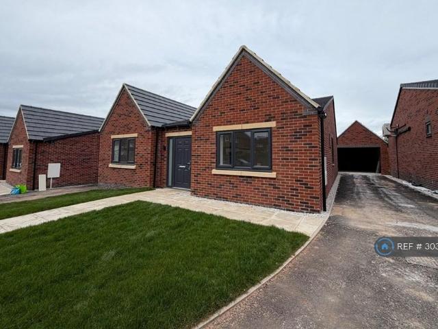 Bungalow for rent in Oakwood, East Midlands