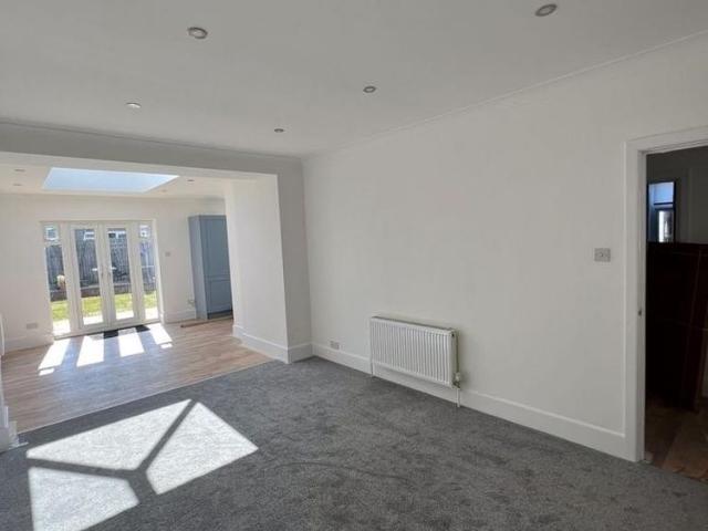 House for rent in Throop, Bournemouth