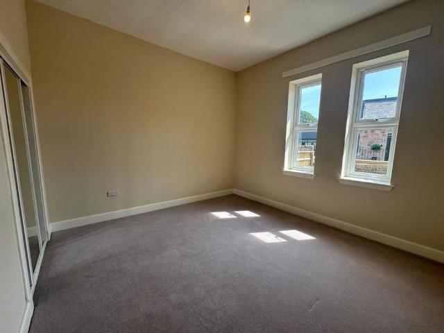 House for rent in Sewell, Scotland