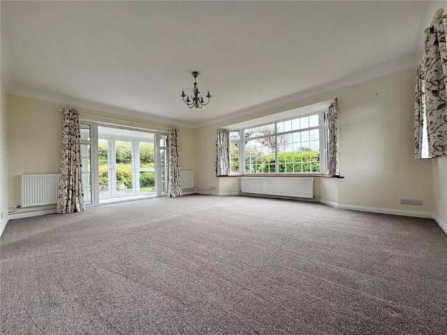 House for rent in Littlecote, West Sussex