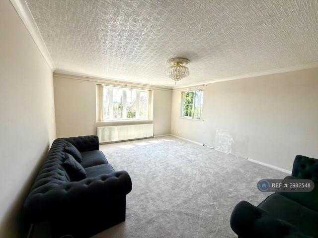 House for rent in Allerton, West Yorkshire